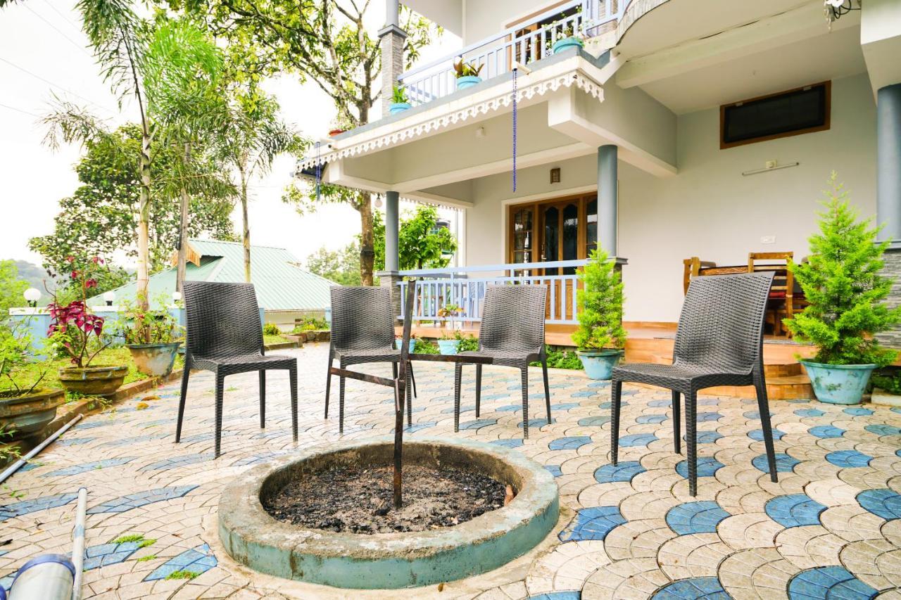 Blue Mist Bed & Breakfast Munnar