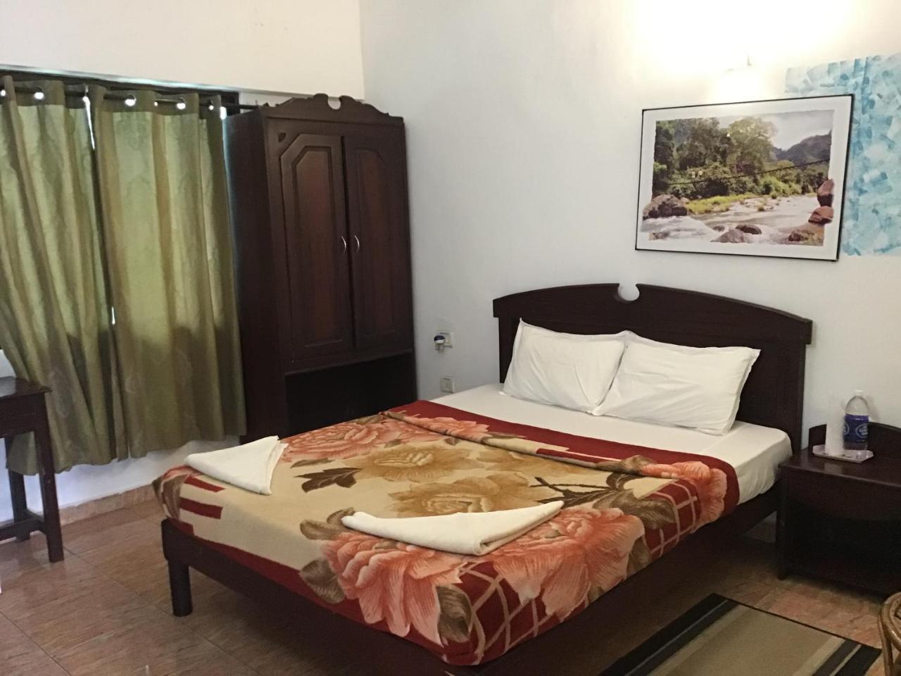 Resort Wild Elephant Eco Friendly Munnar