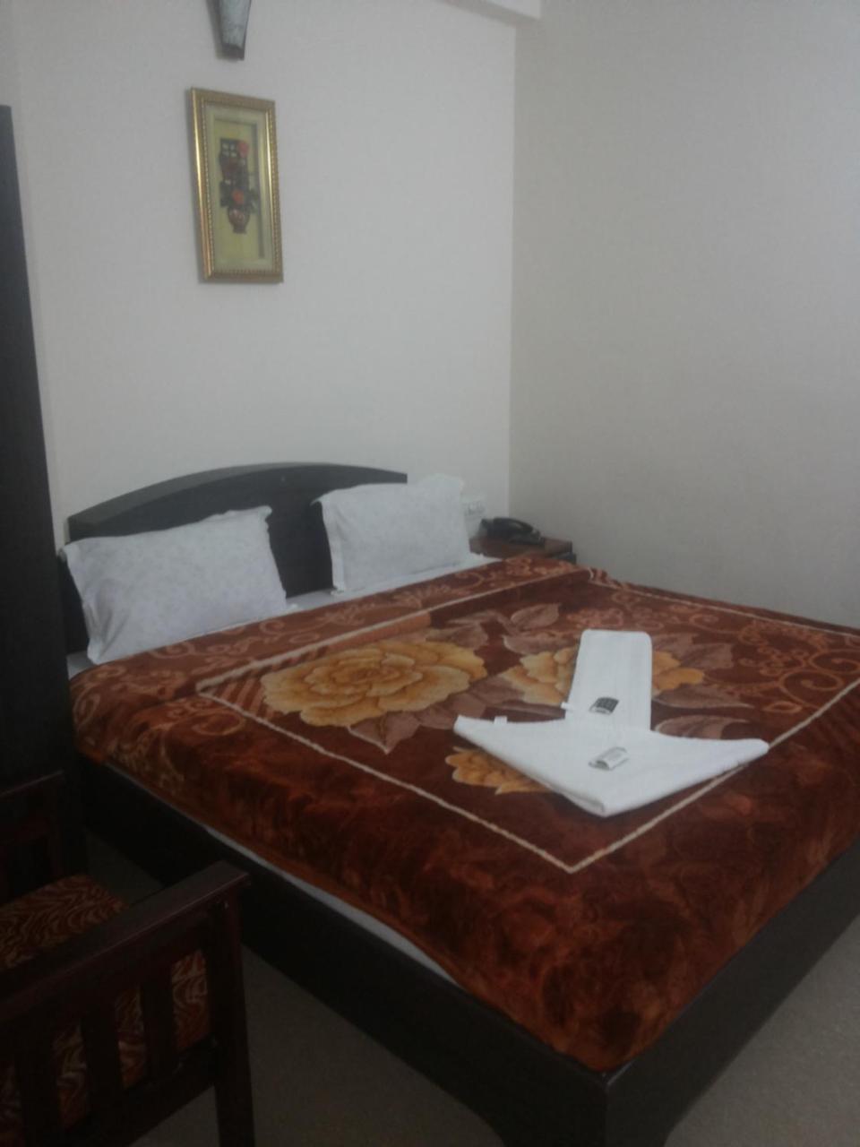 Lodge V M J Dwellings Munnar