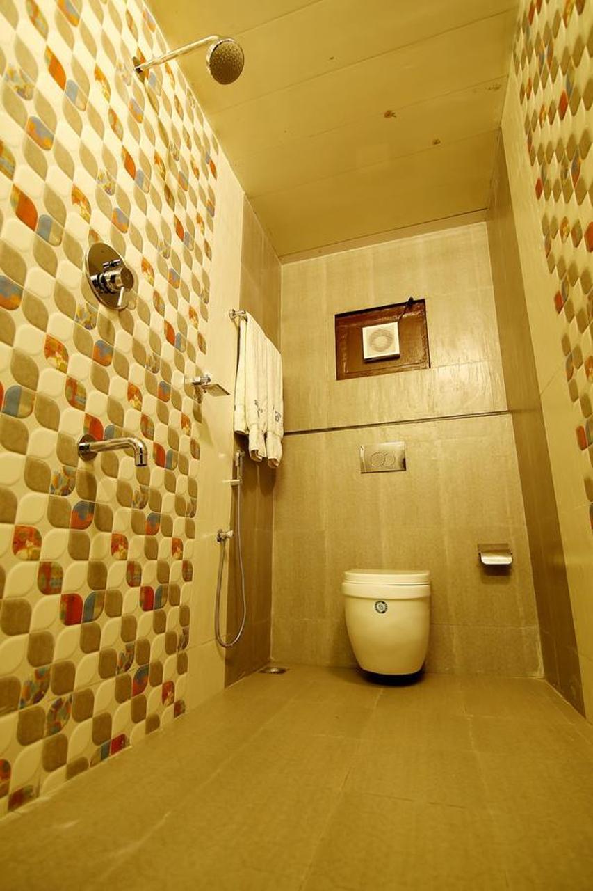 Hotel Del-679 2*