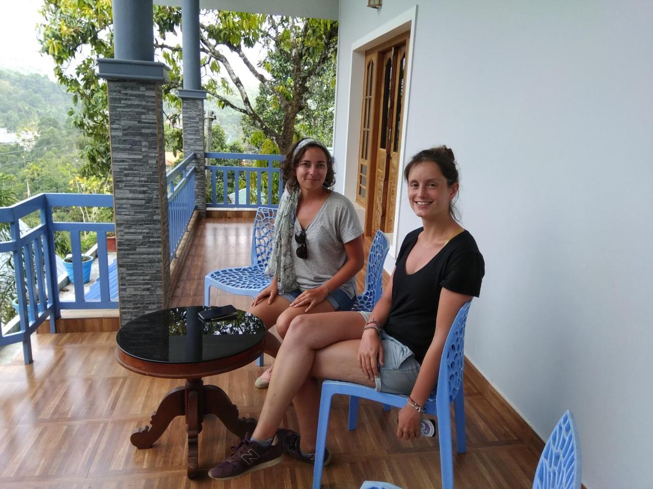 Blue Mist Bed & Breakfast Munnar