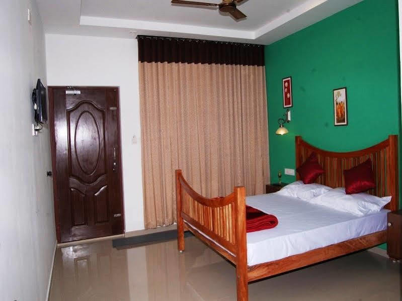 Anna Munnar Hotel