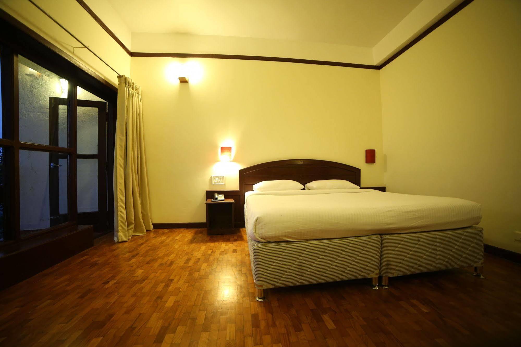 Ayur County Resort Munnar