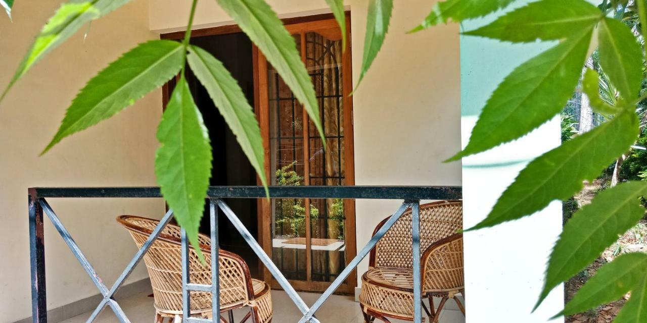 Single Tree Resort *