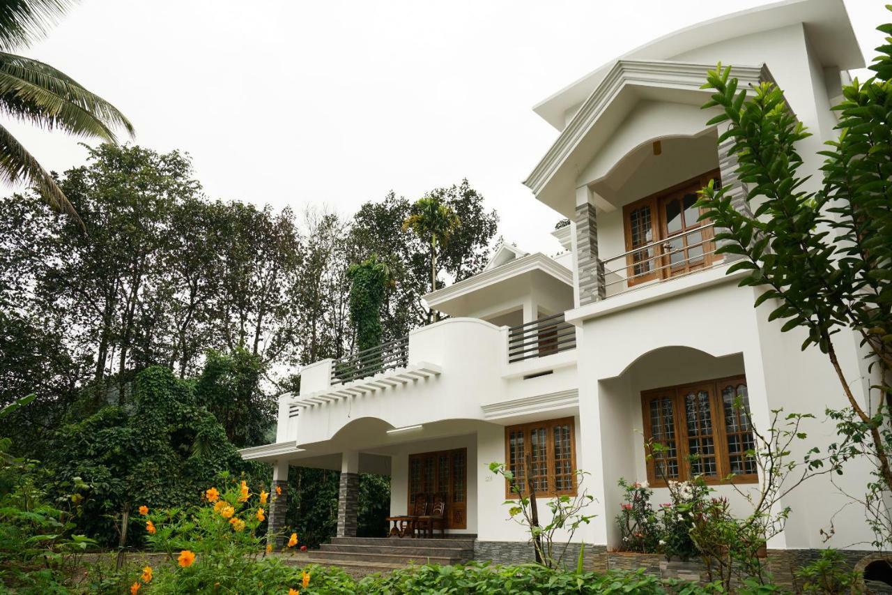 4bhk White Snow Spacious Villa *