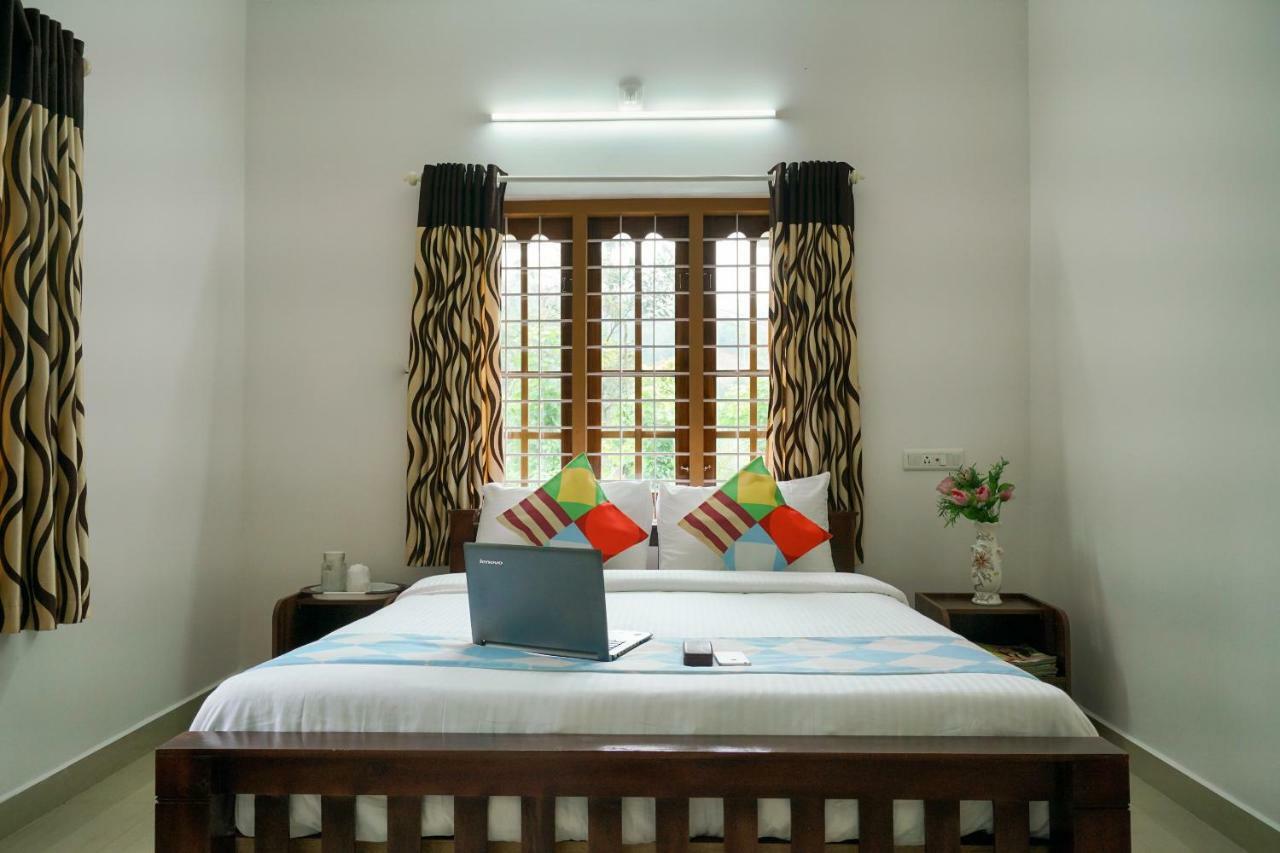 4bhk White Snow Spacious Munnar