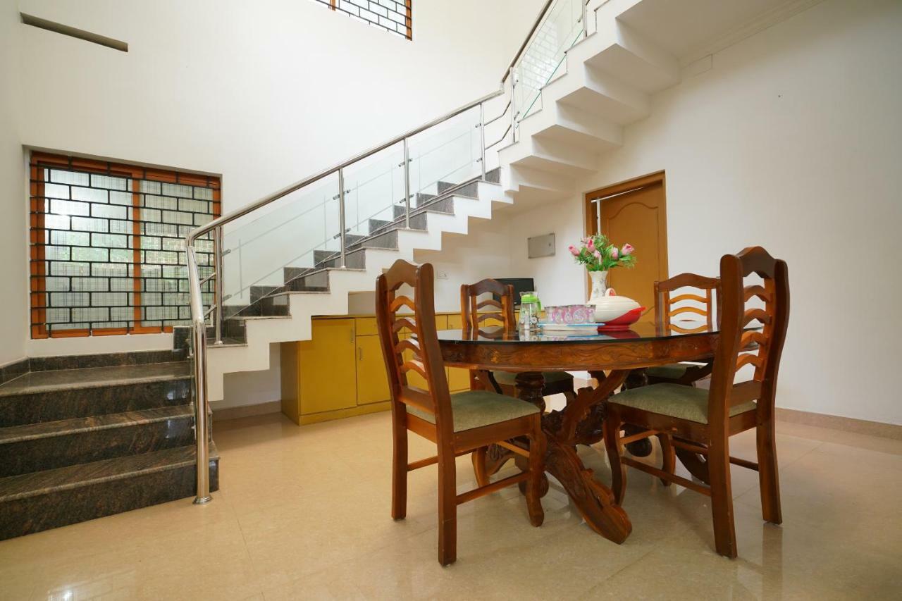 4bhk White Snow Spacious Munnar