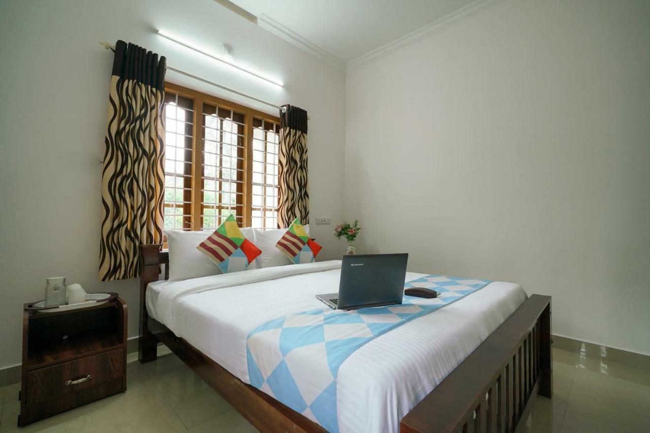 4bhk White Snow Spacious