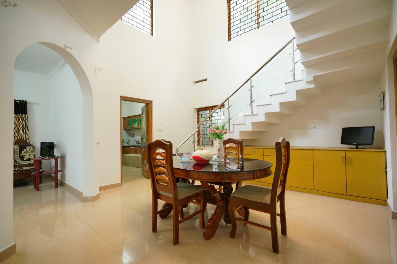 4bhk White Snow Spacious *