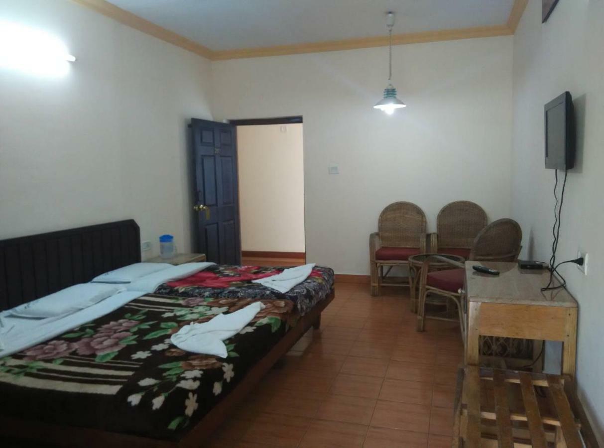 Poopada Hotel