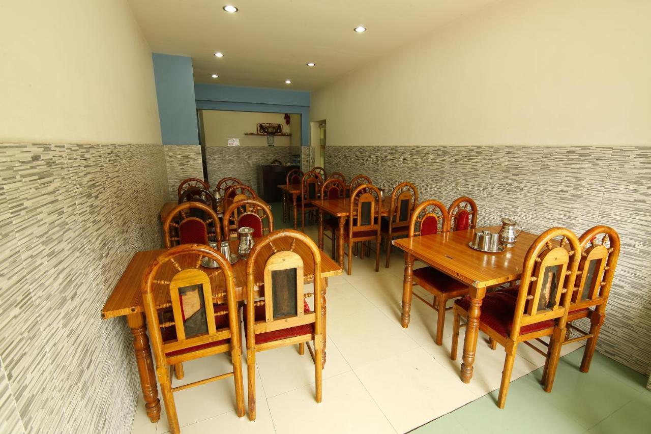 Del-679 Hotel