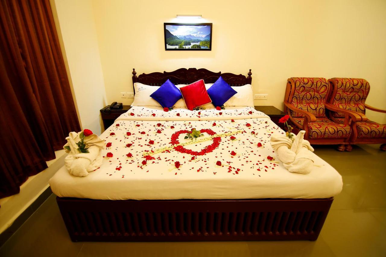 Del-679 Hotel Munnar