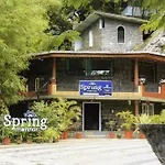 Spring Muunnar, Munnar