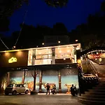 Blue Peaks Holiday Home Munnar