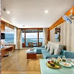 Amber Dale Luxury Hotel & Spa, Munnar