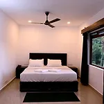Rainwood Aurum Resort