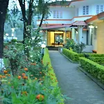 Royal Retreat