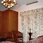 Estate Residency