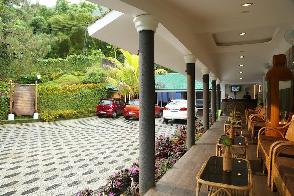Resort Rivulet