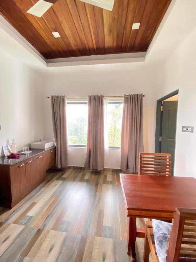 Apartment Mannoor Farms Mountain View Stays, *
