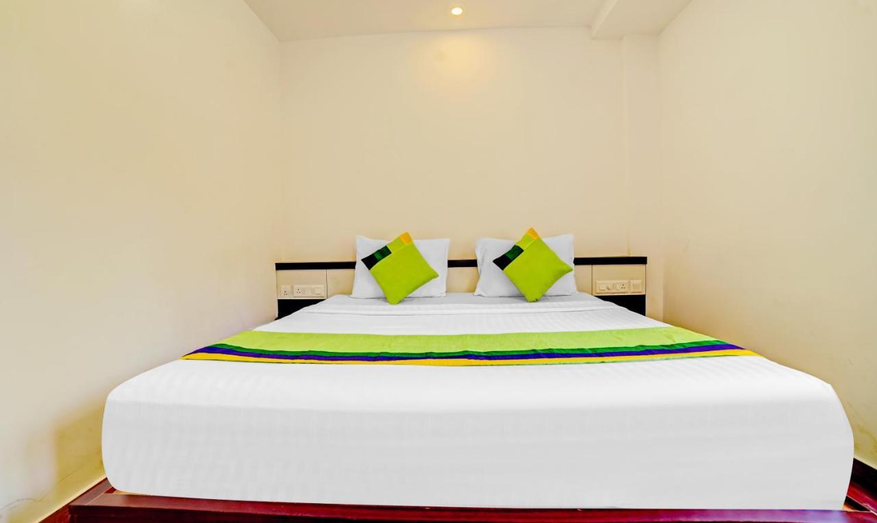 Treebo Wanderlust Residency With Mountain View Hotel