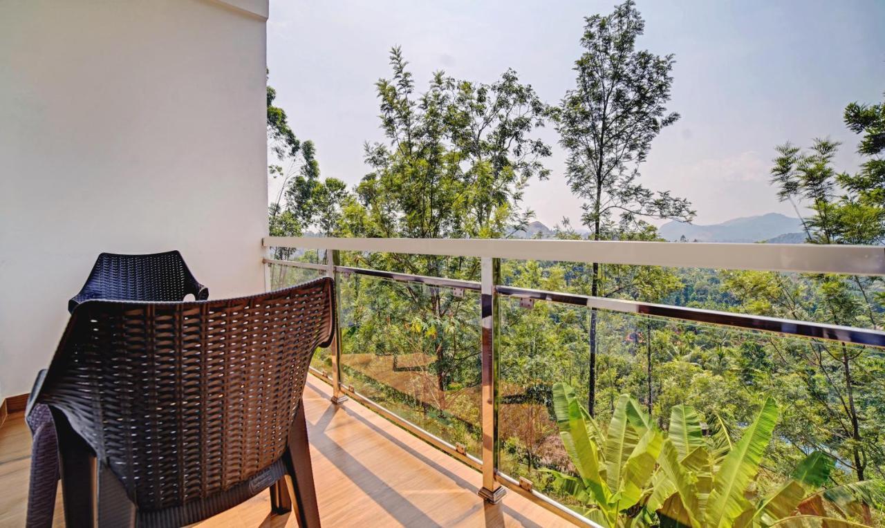 Hotel Treebo Wanderlust Residency With Mountain View 3*