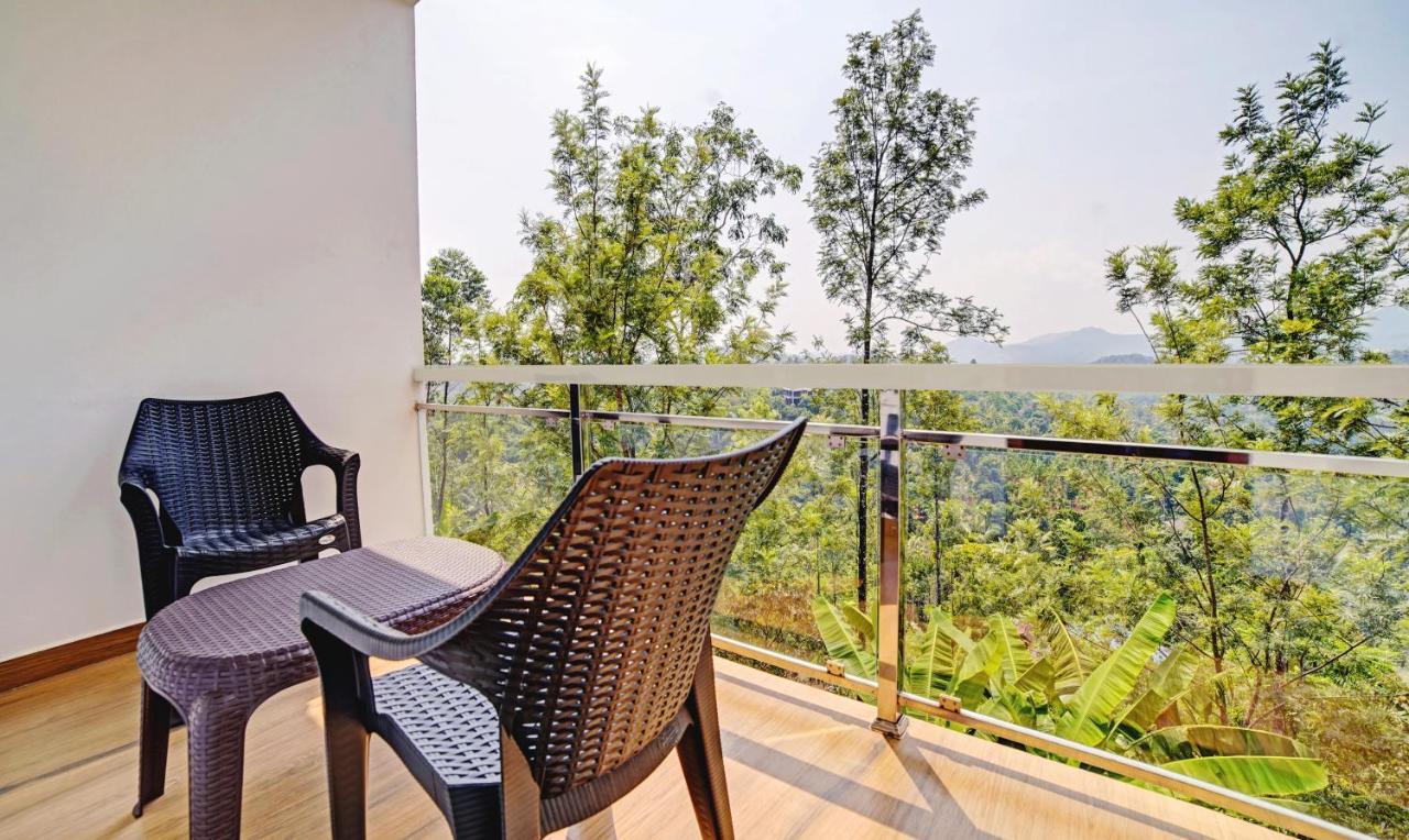 Hotel Treebo Wanderlust Residency With Mountain View Munnar