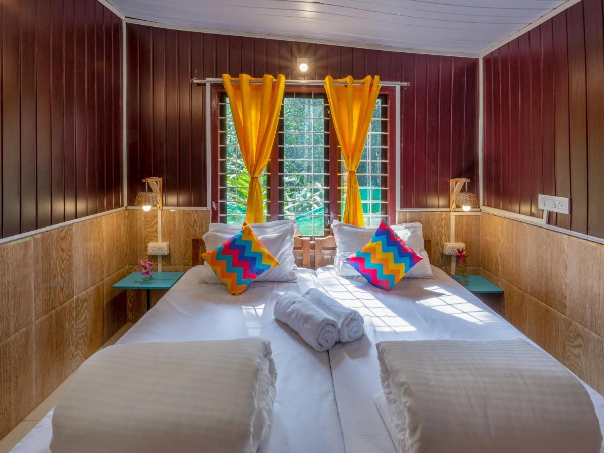 Gostops Hostel *
