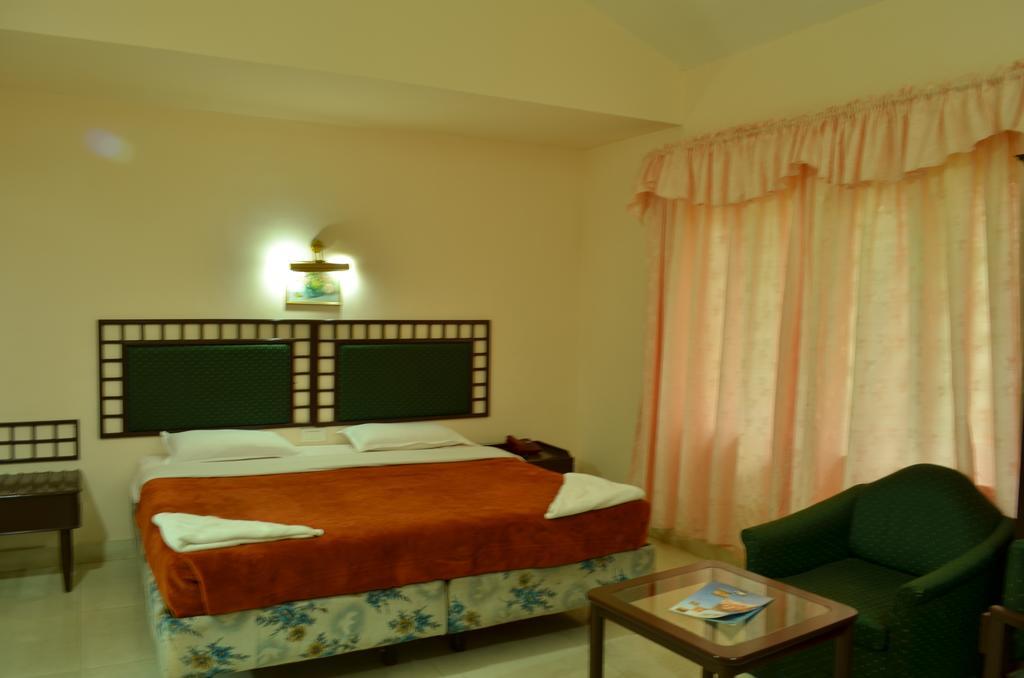 Royal Retreat Hotel Munnar