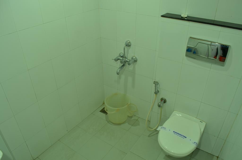 Royal Retreat Hotel 2*