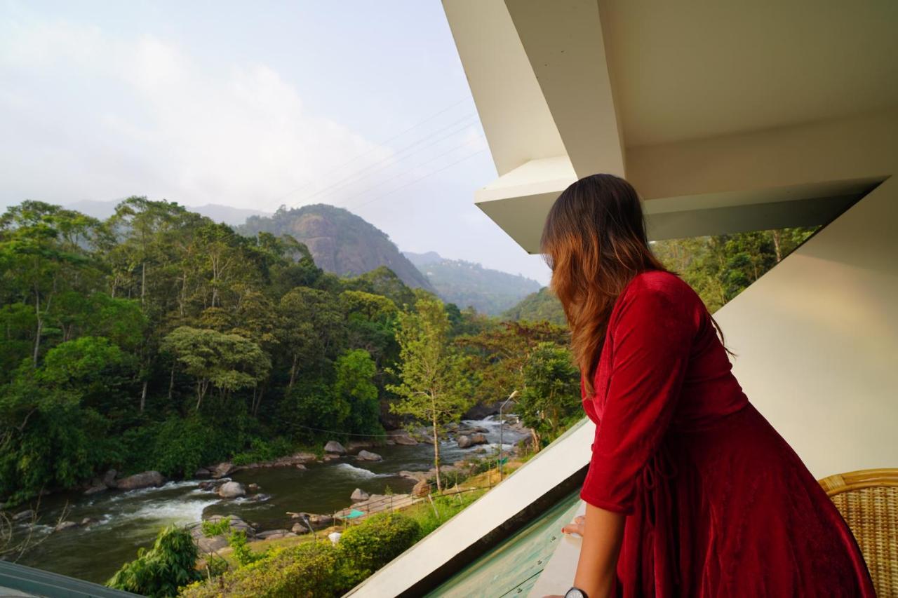 Resort Rivulet
