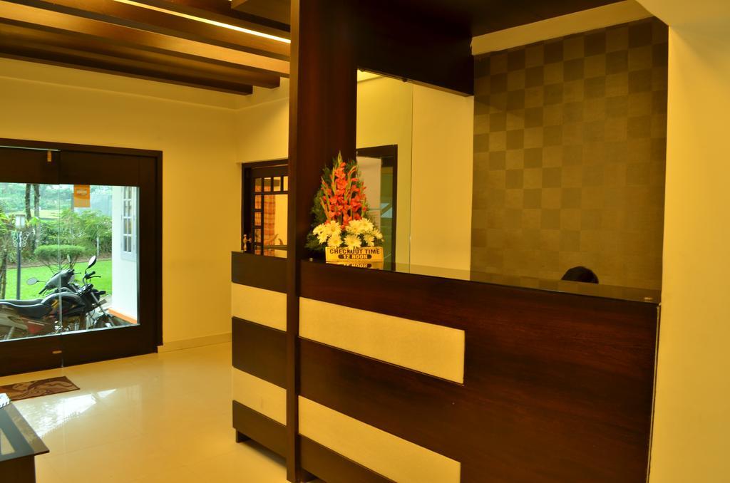 Royal Retreat Hotel