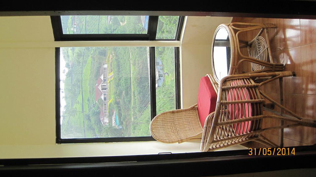 Hotel Poopada 3*