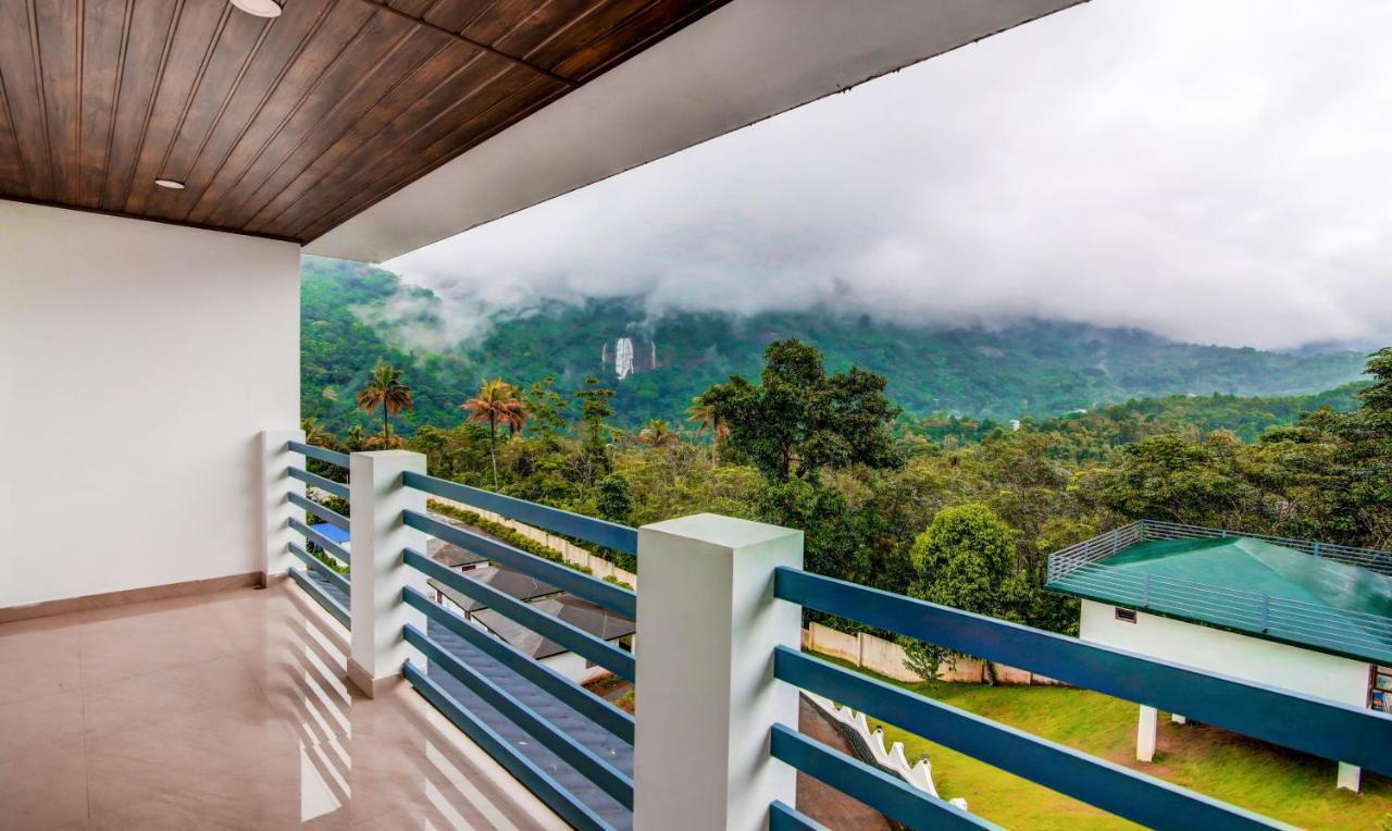 Misty Garden Resort