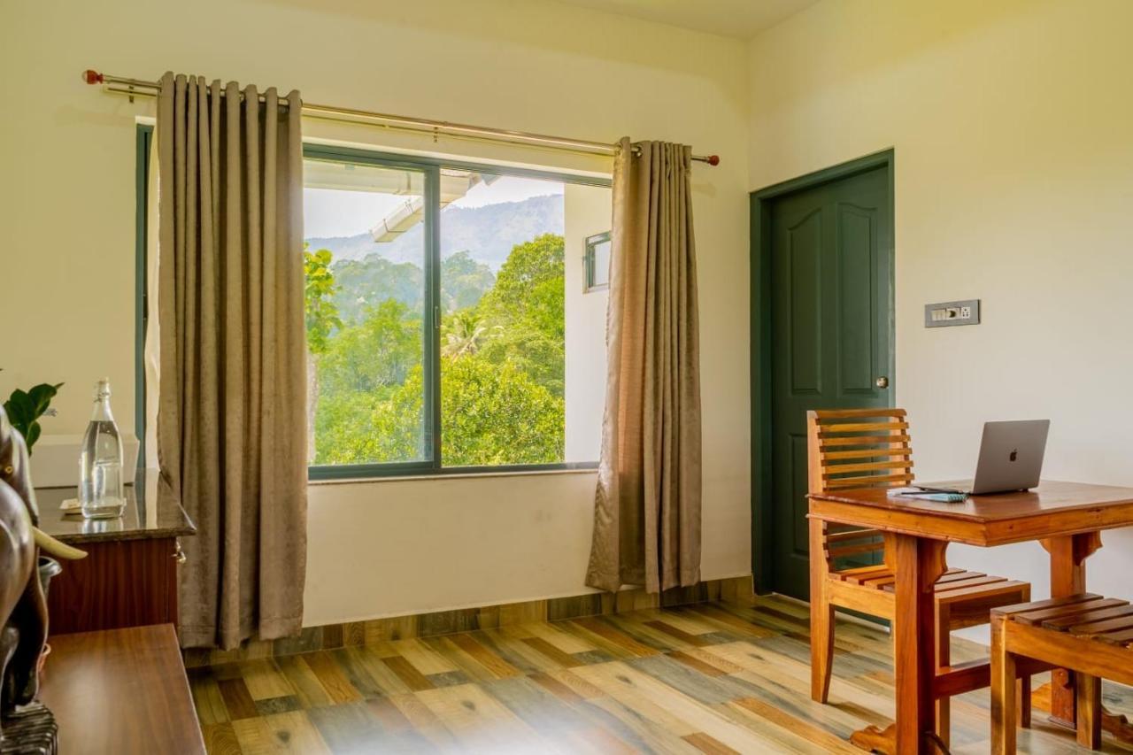 Mannoor Farms Mountain View Stays, * Munnar