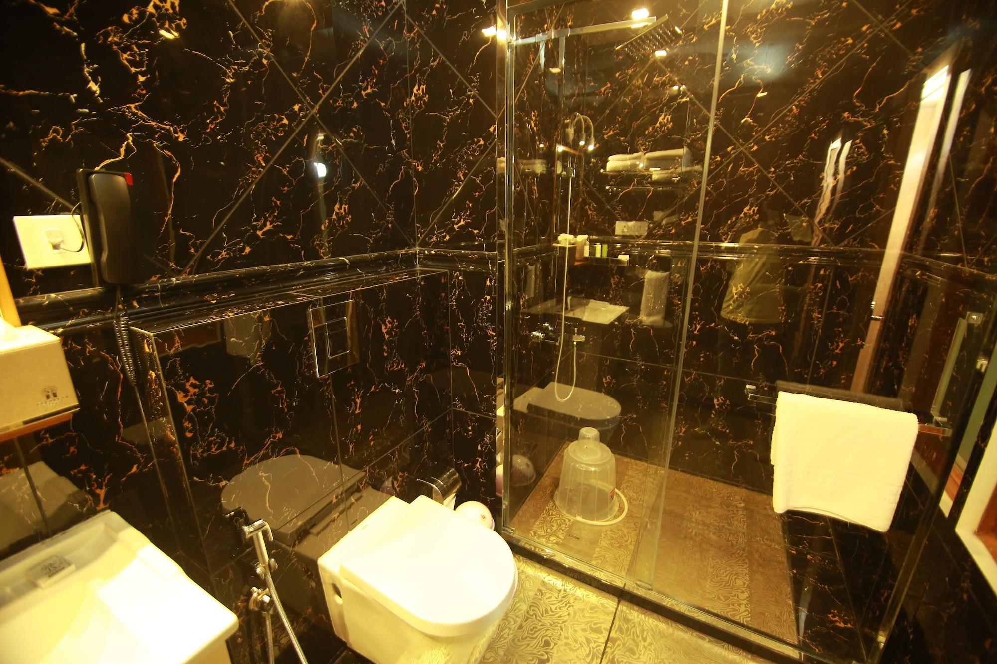 Parakkat Nature 5* Munnar