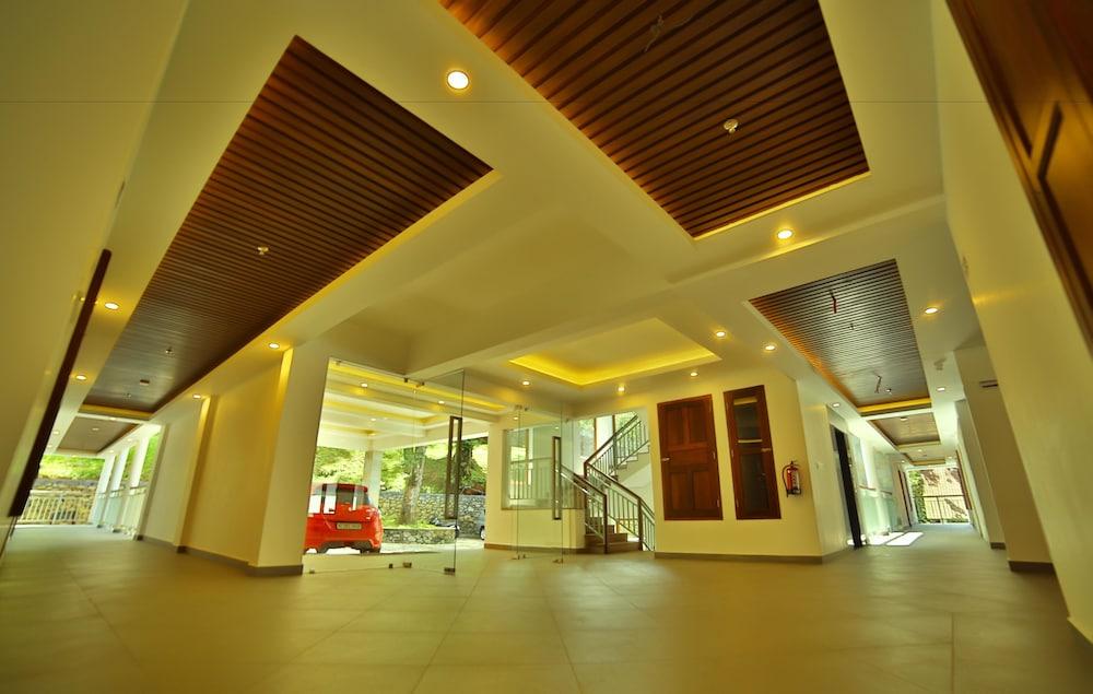 Elixir Hills And Resort Munnar