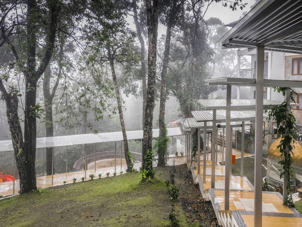 Elixir Hills And Resort Munnar