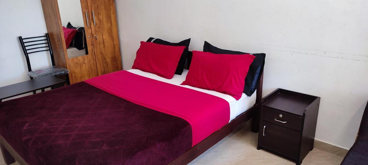 John Homestay