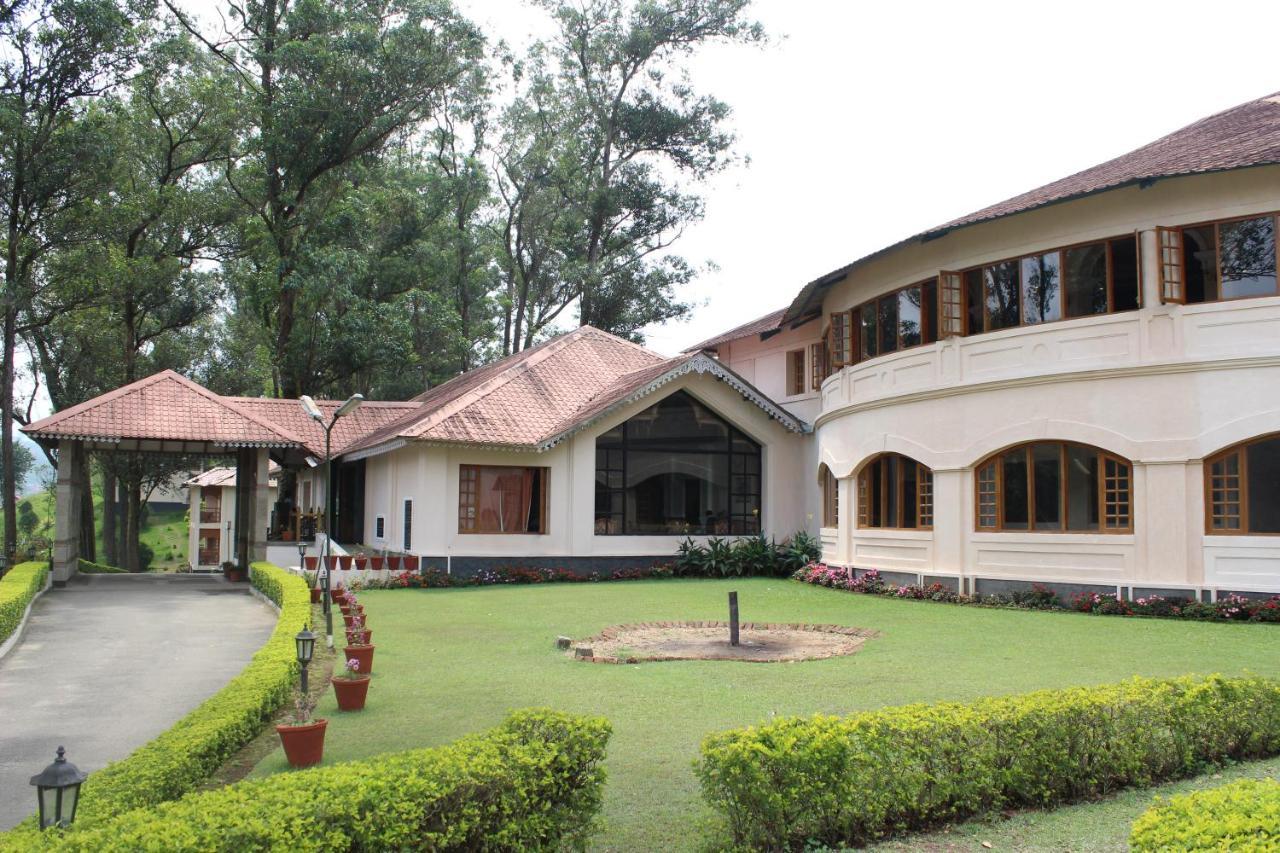 Tea County Resort 4*
