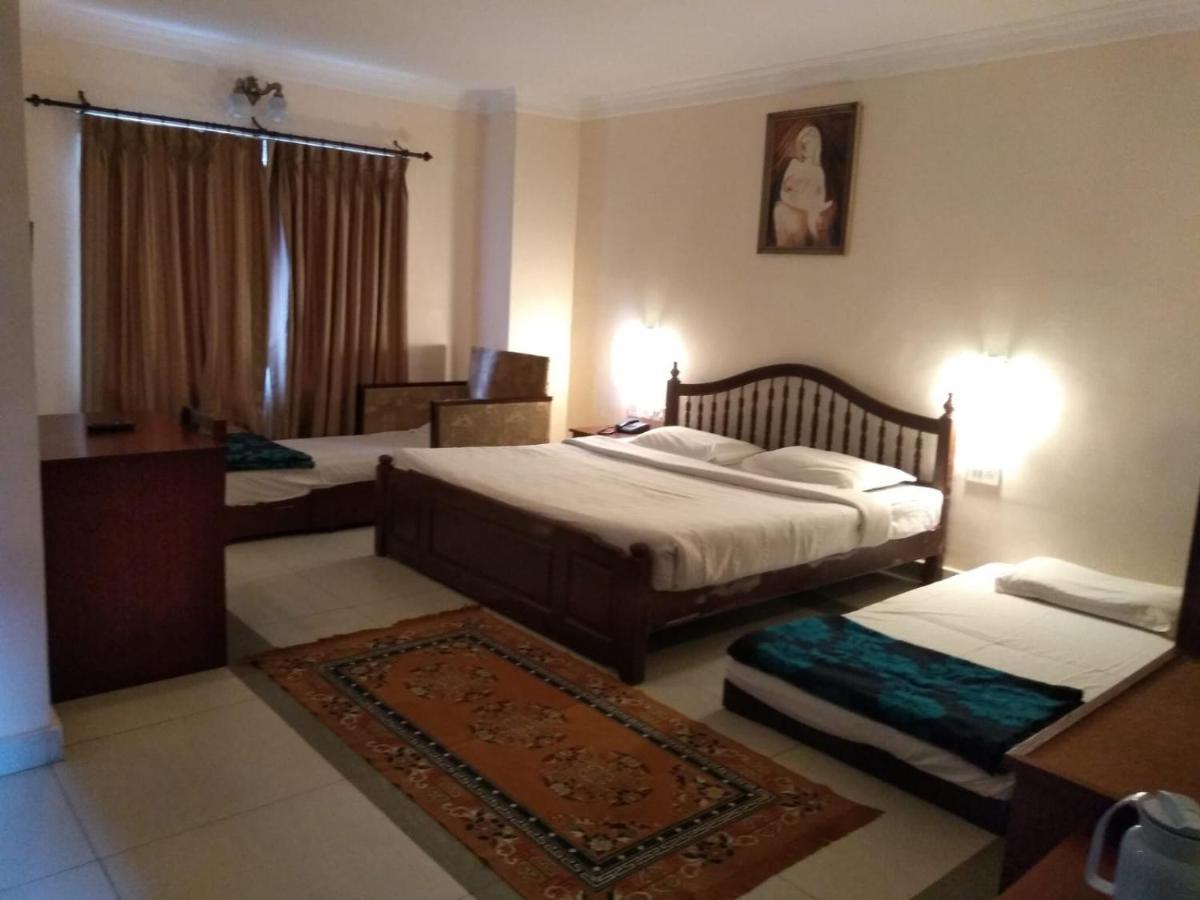 Hotel Palmas Munnar