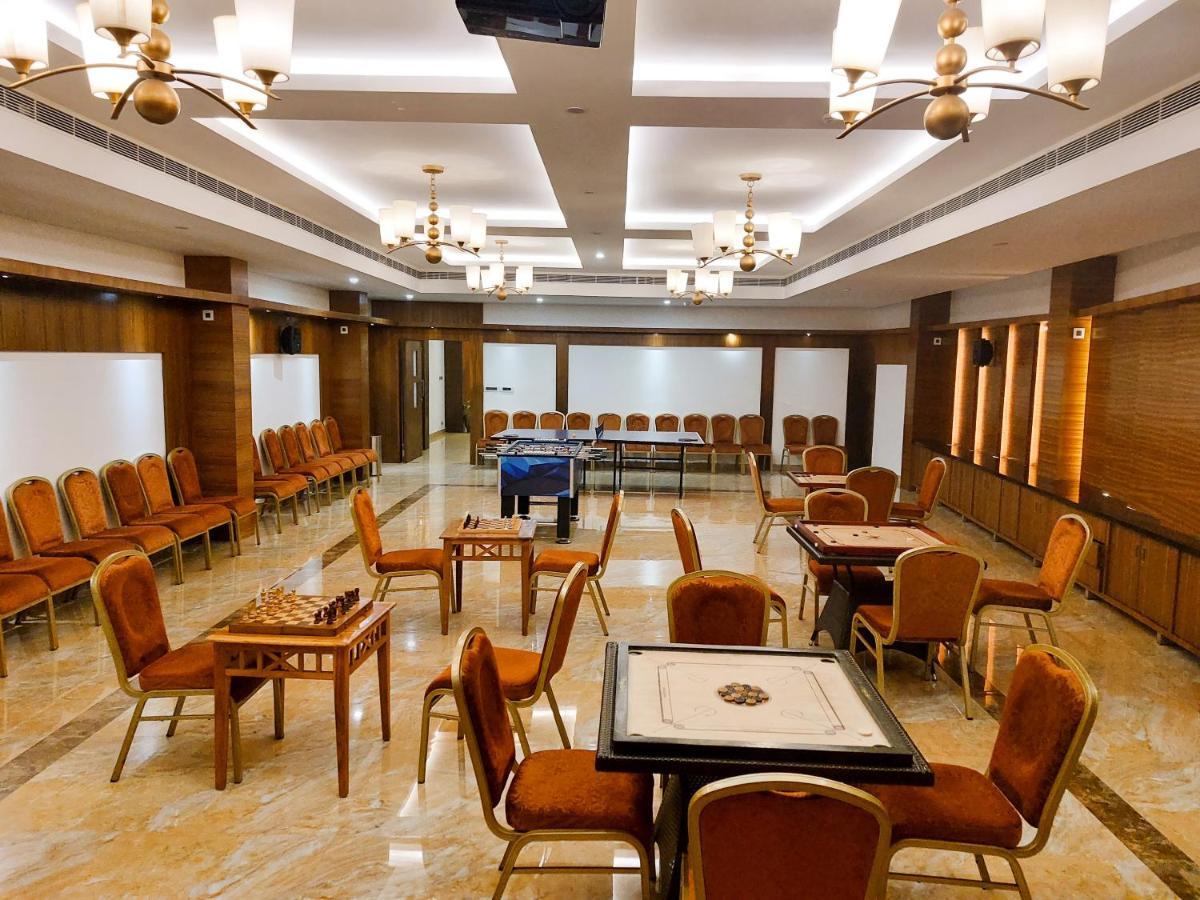 Amber Dale Luxury Hotel & Spa, Munnar Hotel Munnar