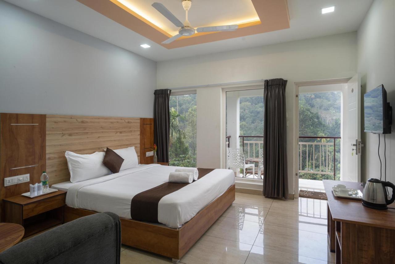 Guest house Majestic & *