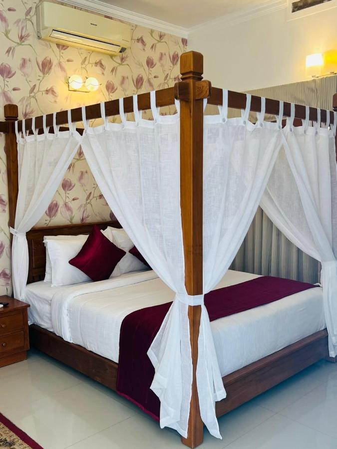 The Fog Resort 5*