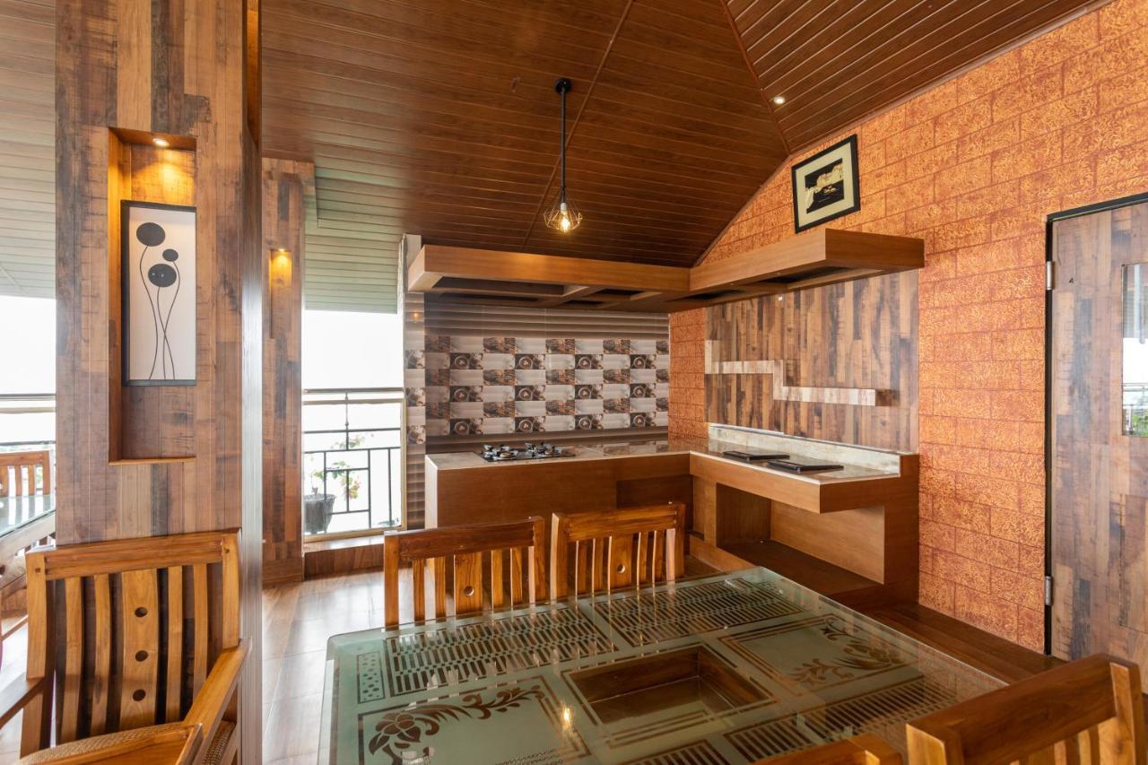 Grand Valley 5* Munnar
