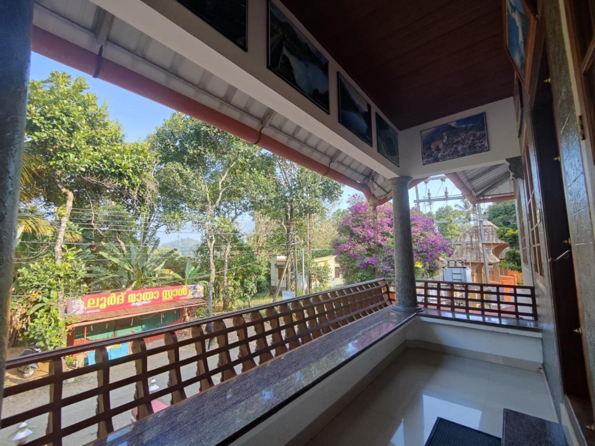 Homestay Mangalappillil *