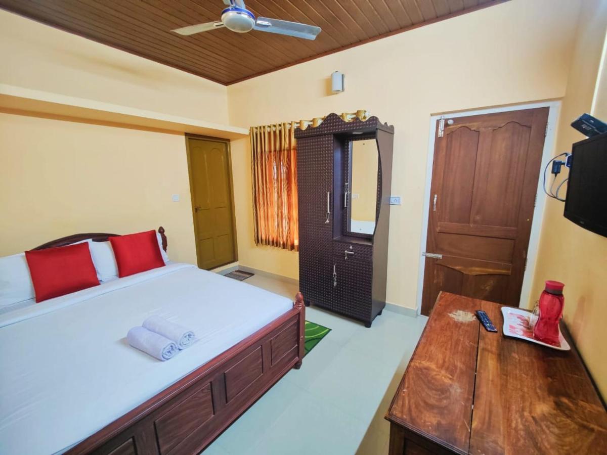 Mangalappillil Homestay *
