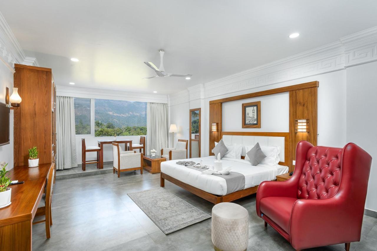 White House, Resort Munnar