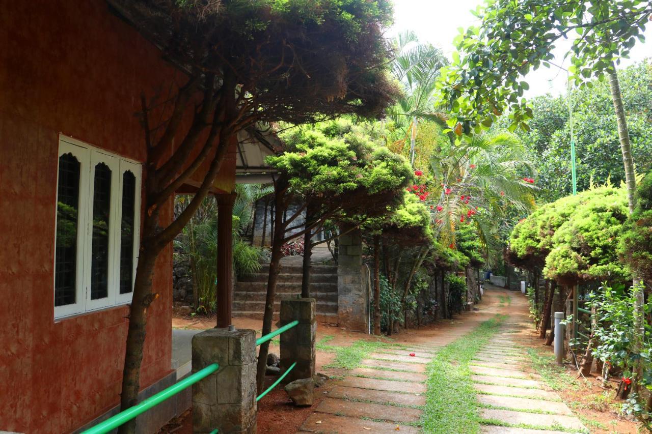 Spring Muunnar, Resort