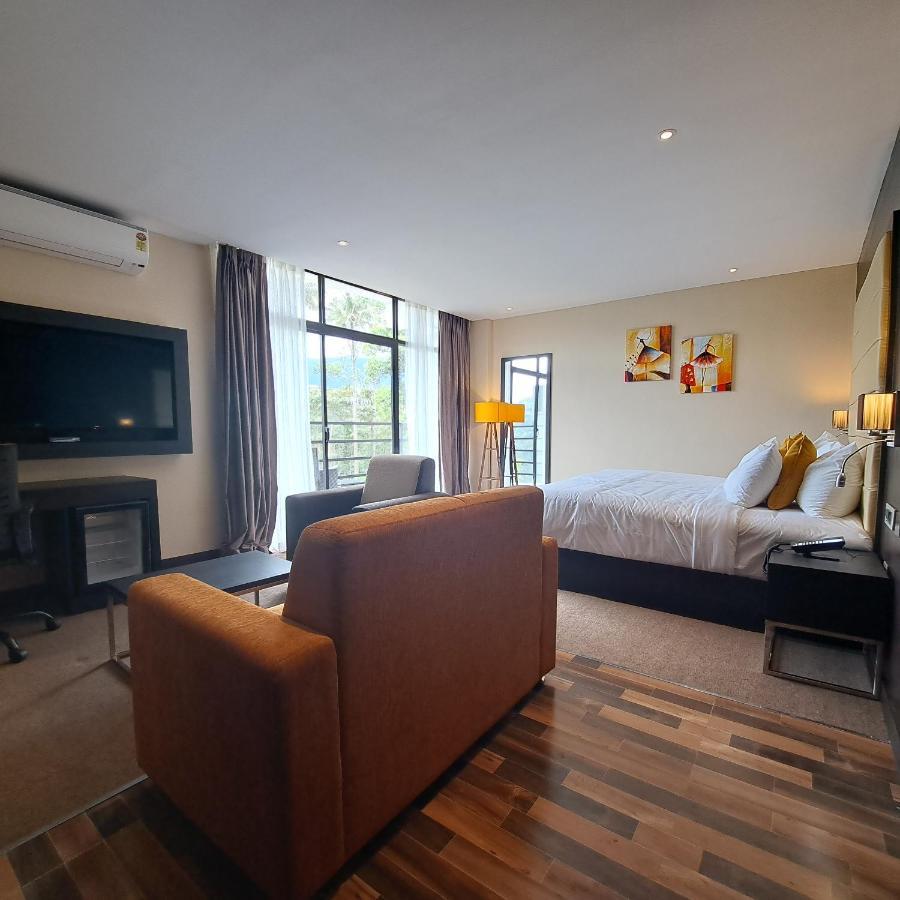 Viceroy Luxury Mountain And Hotel Munnar